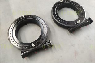 用于工業自動化轉臺底座的大型蝸輪蝸桿回轉驅動